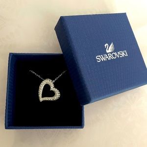 New Swarovski Crystal Memory Pendant